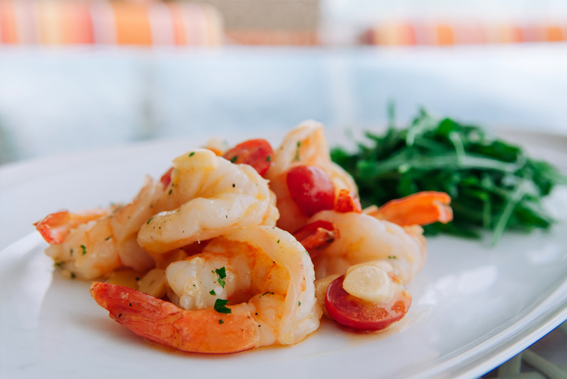 Wild Shrimp mit Knoblauchbutter und Kräutern